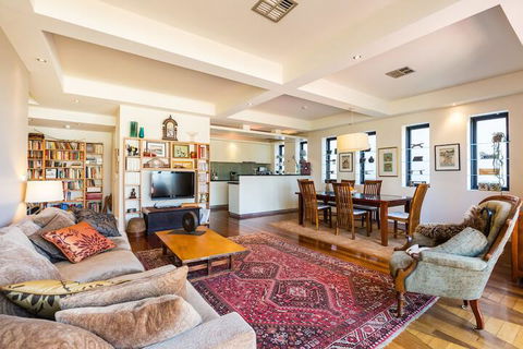 BELLE, 2BDR Melbourne Apartment - Accommodation Resorts 4