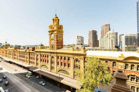 BELLE, 2BDR Melbourne Apartment - Accommodation Resorts 2
