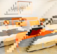 Temple 313 Recently Refurbished 3BR Apt - Accommodation Resorts