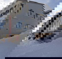 Lawlers 31 - Accommodation Resorts