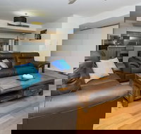 Maggies Beachfront Apt. 4