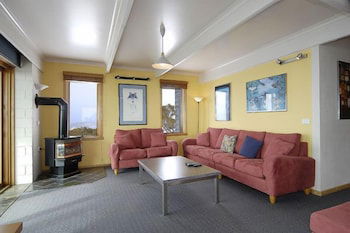 Alpine Haven 2 - Accommodation Resorts 1