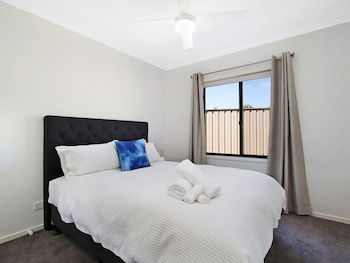 Alpine Knights Stylish Luxury - Accommodation Resorts 0