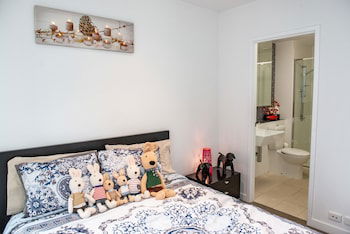 Madison Apartment - Accommodation Resorts 0