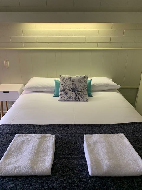 Finley Country Club Hotel Motel - Accommodation Resorts 2