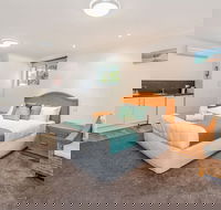 Adrift Apartments - Accommodation Resorts