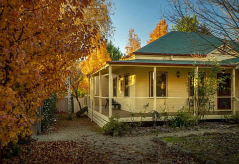 Autumn Beauty 4 - Accommodation Resorts 1