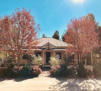 Autumn Beauty 4 - Accommodation Resorts 0