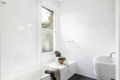 European Elegance In Darlinghurst - Accommodation Resorts 3