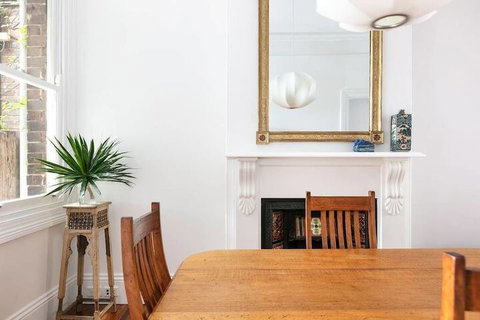 European Elegance In Darlinghurst - Accommodation Resorts 2