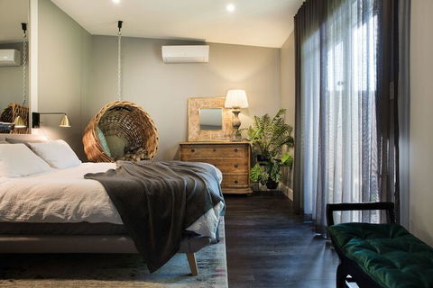 Arya - Accommodation Resorts 5