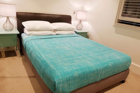 Darling Harbour Modern 2 Bedroom Terrace - Accommodation Resorts 3
