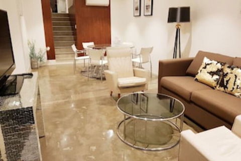 Darling Harbour Modern 2 Bedroom Terrace - Accommodation Resorts 0