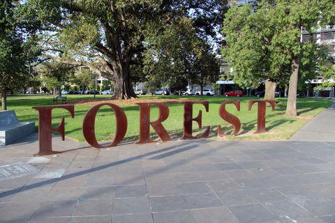 Adelaide Central Apartment - 3BR, 2Bath & Carpark - Accommodation Resorts 4
