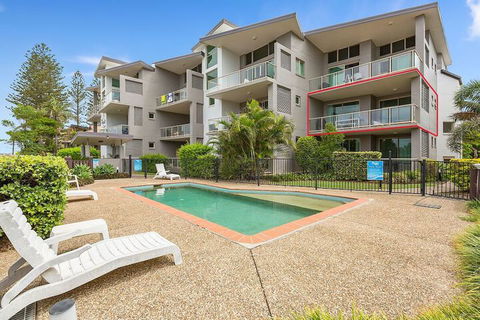 BEACH BLISS LUXURIOUS APARTMENT With POOL - Accommodation Resorts 0