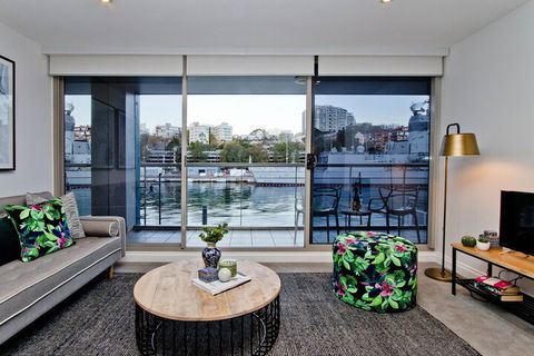 Absolute Sydney Harbour Front Luxury With Parking - Accommodation Resorts 6