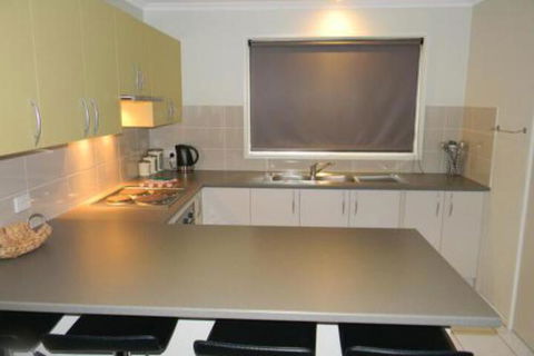 Making Waves - Accommodation Resorts 1