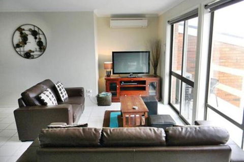 Making Waves - Accommodation Resorts 3