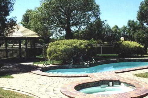 Quality Inn Overlander Homestead - Accommodation Resorts 7