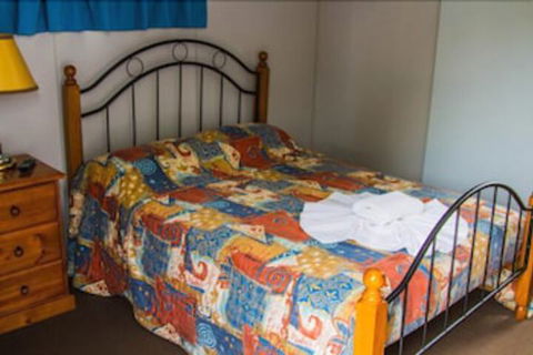 Coal 'n' Cattle Hotel Motel - Moura - Accommodation Resorts 0