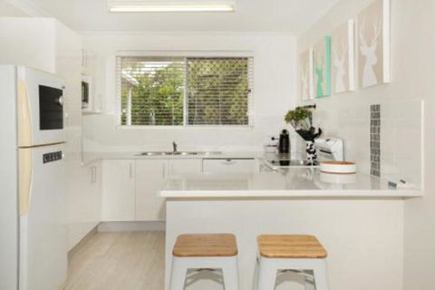 Unit 1 / 14 Tamarindus Street Marcoola Beach Pet Friendly 300 BOND Linen Supplied - Accommodation Resorts 7