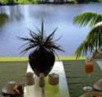 Alexander Lakeside Bed  Breakfast - Accommodation Resorts