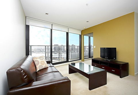 Astra Apartments - Docklands - Accommodation Resorts 6