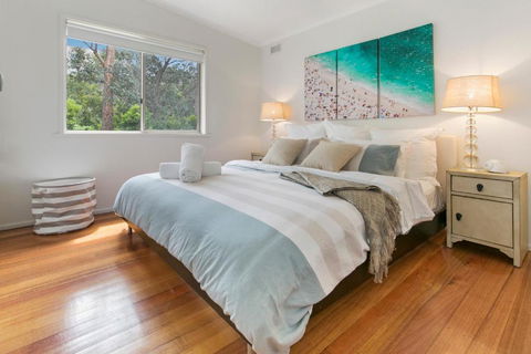 To The Beach - Accommodation Resorts 5