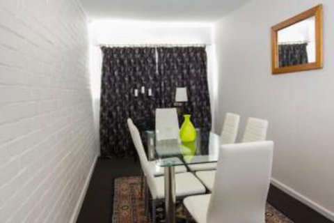 Cowan Street Bungalow - Accommodation Resorts 5