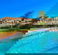 Breakers 1/8 - Accommodation Resorts