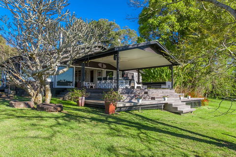 A PERFECT STAY - Aria - Accommodation Resorts 1