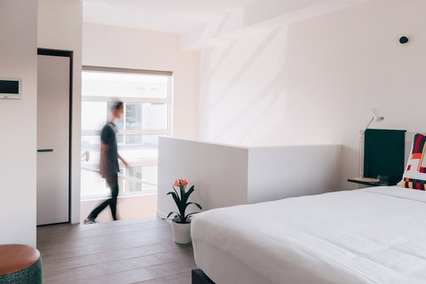 UKO Stanmore - Accommodation Resorts 2