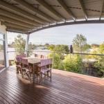 Aqua Vista A Stroll To Paynesville Forshore - Accommodation Resorts 0