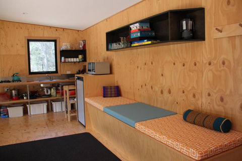 BAY Of FIRES ECO HUT Off Grid Experience At Binalong Bay - Accommodation Resorts 6