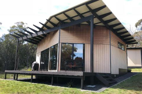 BAY Of FIRES ECO HUT Off Grid Experience At Binalong Bay - Accommodation Resorts 2