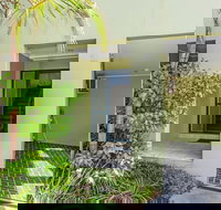 Angourie Blue Unit 2 - Accommodation Resorts