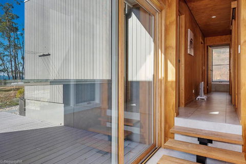 Fairwinds Tasmania - Accommodation Resorts 5