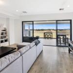 Tee Two On Troon 21 / 30 Troon Drive - Accommodation Resorts 0