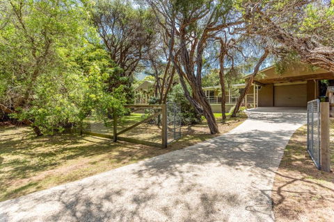 Harrys Retreat - Accommodation Resorts 1