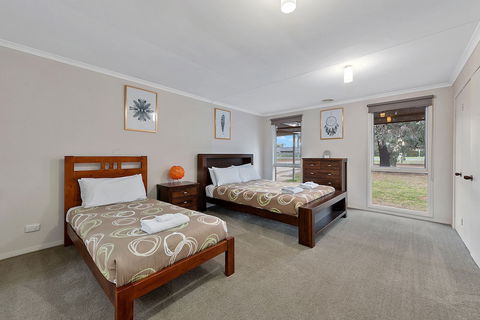 Mulwala Lakeside Waterfront - Accommodation Resorts 6