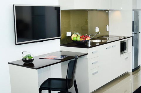 Apartments At 79 Goondoon - Accommodation Resorts 4