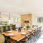 Amaroo Modern Luxurious & Chic - Accommodation Resorts 0