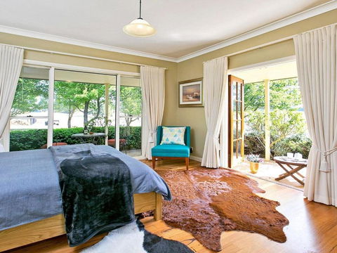 Sinden Park Garden Swimming Pool Rural Vistas - Accommodation Resorts 6