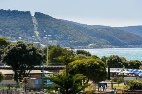 LOUTTIT BAY APARTMENT 1 Free Wifi Ocean Views & The Ultimate Location - Accommodation Resorts 4