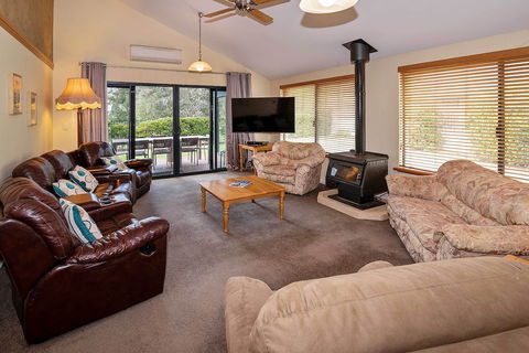 Tranquility On Troon - Accommodation Resorts 5