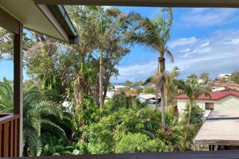 Relax & Unwind - Accommodation Resorts 6