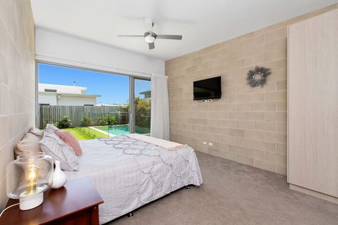 BEACHSIDE HAVEN - Accommodation Resorts 4