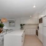 BEAUTIFULLY RENOVATED OCEANSIDE APARTMENT Lamer 9 - Accommodation Resorts 0