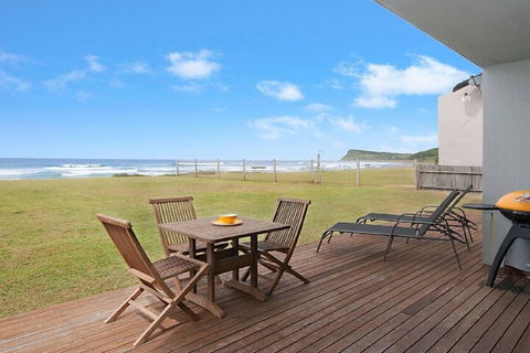 La Plage - Accommodation Resorts 1