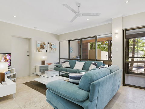 A Superb Location For Enjoying The Best Of Noosa Unit 2 / 69 Noosa Parade - Accommodation Resorts 1